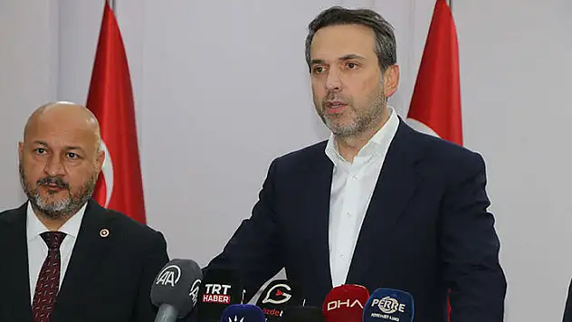 Bakan Bayraktar, Irak Petrol Bakanı ile bir araya geldi
