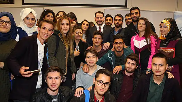 Bakan Berat Albayrak, Geleceğin Enerji Yöneticilerine Ders Verdi