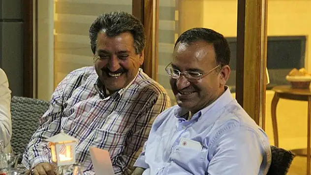 Bakan Bozdağ'dan Başkan Kale'ye ziyaret