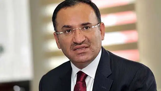 Bakan Bozdağ: FETÖ'den 32 bin kişi tutuklandı