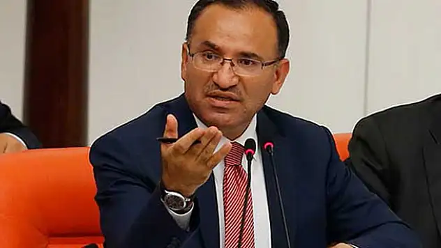 Bakan Bozdağ: Hakim ve savcılar geçen sene 15 milyon dosyaya baktı