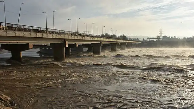 Bakan'dan Dicle Barajı açıklaması: Taşkın riski...
