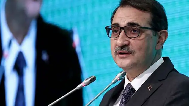 Bakan Dönmez açıkladı: Elektrikte merakla beklenen indirim oranı ve tarih belli oldu