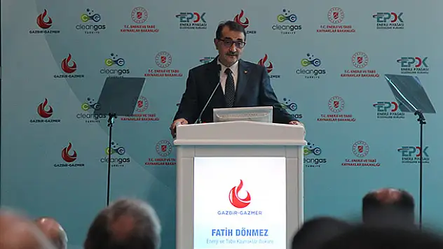 Bakan Dönmez: 'Bu yıl içerisinde Türkiye'nin hidrojen stratejisini yayınlamış olacağız'