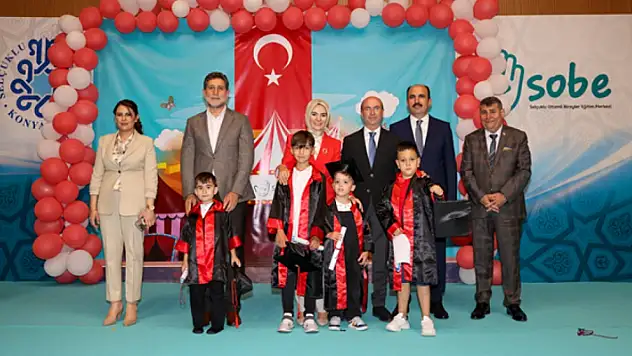 Bakan Göktaş, SOBE mezuniyet törenine katıldı 