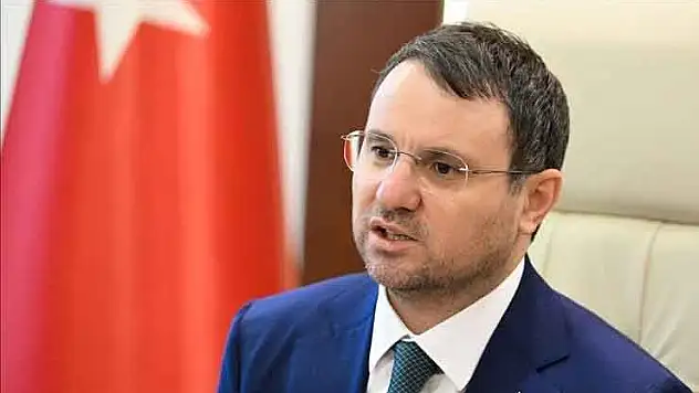 Bakan Gürlek, Rojin Kabaiş'in babasının kamuoyuna yansıyan tehdit iddialarına ilişkin soruşturma başlatıldığını bildirdi