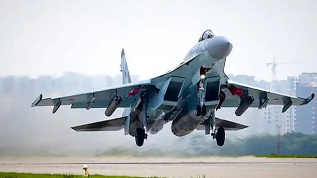 Bakan Hulusi Akar 'Türkiye SU-35 uçağı alacak' iddialarını yalanladı