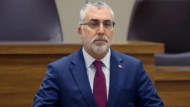 Bakan Işıkhan: Asgari ücrete ara zam yok
