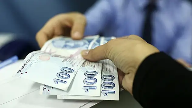 Bakan Işıkhan'dan asgari ücret açıklaması! Tarih netleşti
