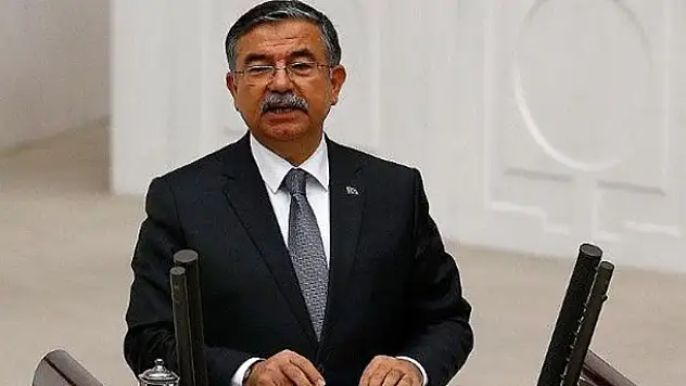 Bakan İsmet Yılmaz'dan öğretmen atamaları açıklaması