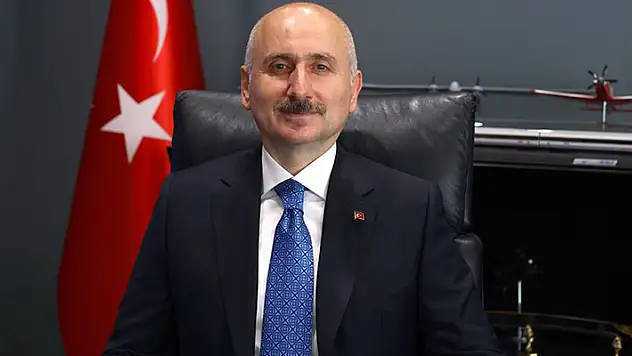 Bakan Karaismailoğlu: 2023'te demir yolu ağımızı 16 bin 675 kilometreye çıkaracağız
