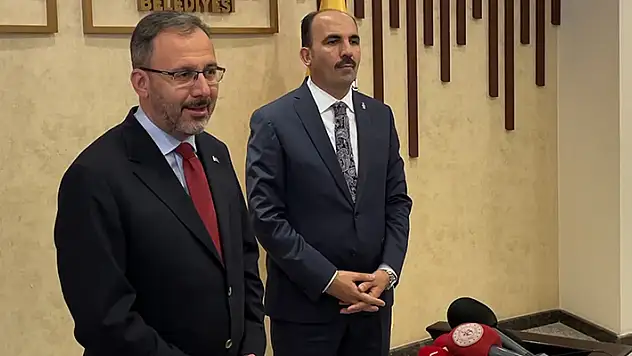 Bakan Kasapoğlu, İslami Dayanışma Oyunları'nda Türk sporcuların başarısını değerlendirdi
