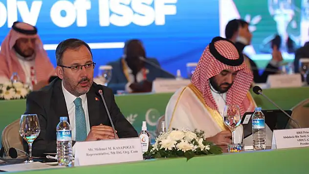 Bakan Kasapoğlu, Konya'da Uluslararası İslami Dayanışma Spor Federasyonu 11. Genel Kurulu'na katıldı