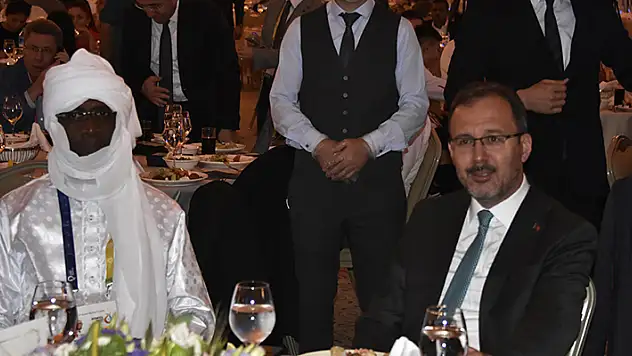 Bakan Kasapoğlu: 'Konya sporda da gençlikte de güçlü bir gelişimi gerçekleştirdi'