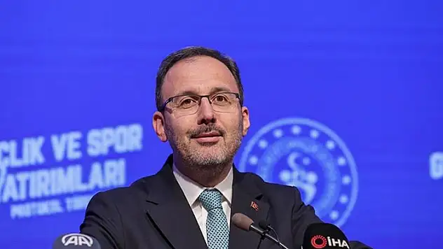 Bakan Kasapoğlu'ndan 18 Yaş Altı Basketbol Erkek Milli Takımı'na tebrik
