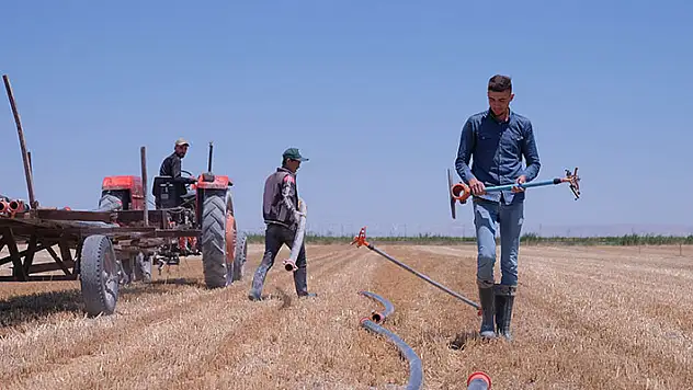 Bakan Kirişci resmen açıkladı! Çiftçiye ne ektiğini bildirme zorunluluğu geliyor!  