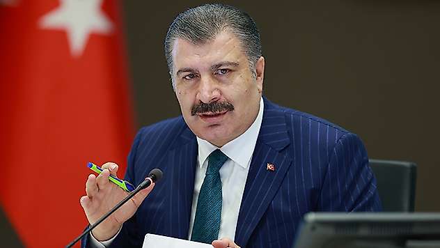 Bakan Koca'dan kritik uyarı: Dikkat çeken 'maske' detayı
