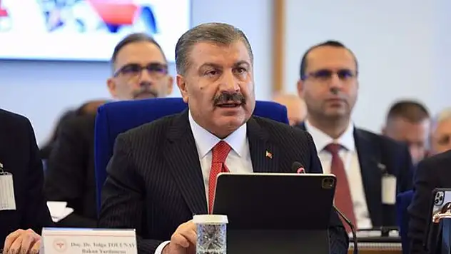 Bakan Koca'dan yurt dışına doktor göçü ve SMA açıklaması
