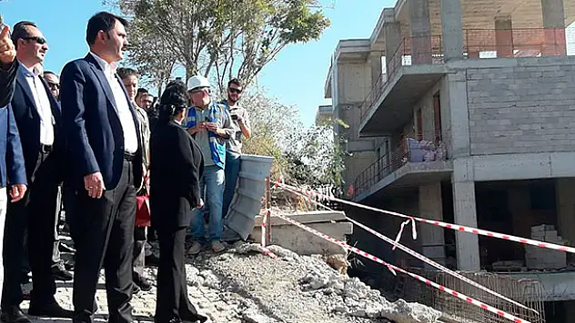 Bakan Kurum'dan Bodrum'da kaçak yapılara inceleme
