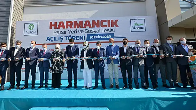 Bakan Kurum Harmancık Kapalı Pazar Yeri ve Sosyal Tesisini açtı