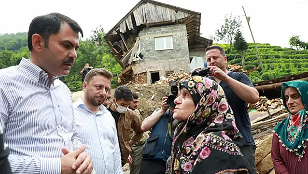 Bakan Kurum, Rize'de incelemelerini sürdürdü