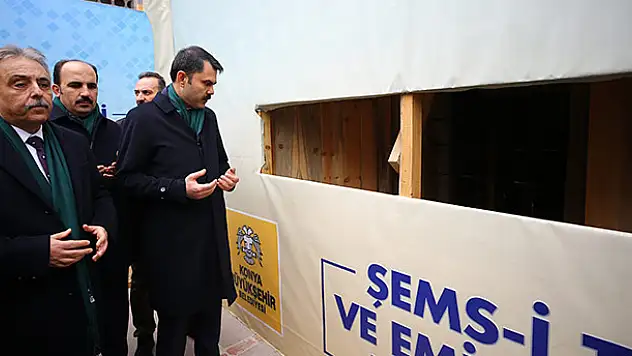 Bakan Kurum, Şemsi Tebrizi Türbesi'ni ziyaret etti