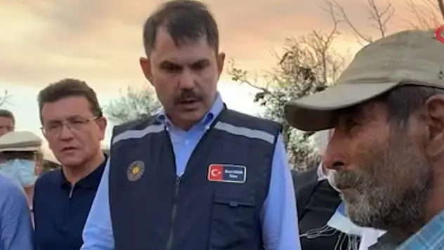 Bakan Kurum yangın bölgesinde: Hızlı bir şekilde inşa edeceğiz
