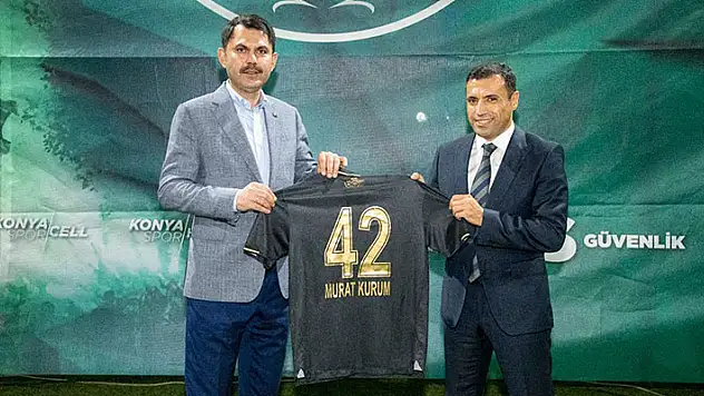 Bakan Kurum'dan Konyaspor'a tebrik 