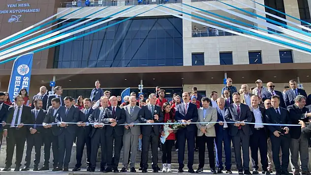 Bakan Osman Aşkın Bak, Konya'da Yeni Nesil Şehir Kütüphanesi'nin açılışına katıldı