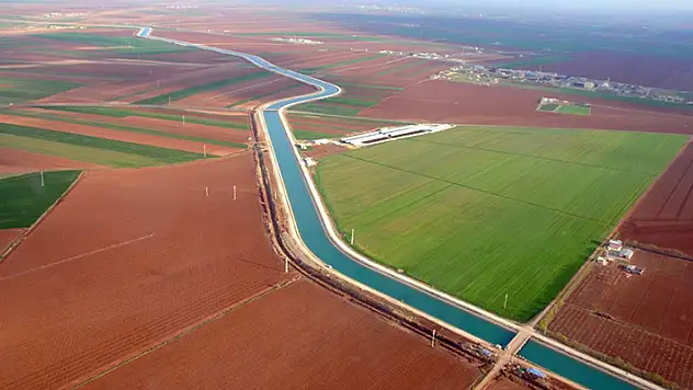 Bakan Özhaseki açıkladı: 1,3 milyar hazine arazisi çiftçilere kiralandı

