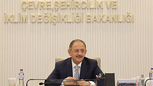Bakan Özhaseki: Deprem bölgesinde 180 bin konutumuzun ihalesini tamamlayarak çalışmalara başladık
