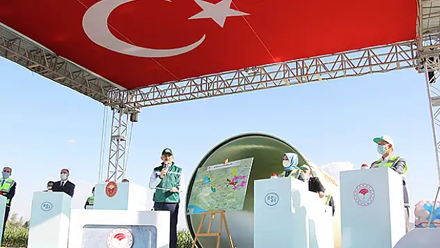 Bakan Pakdemirli: '18 milyon dekar araziyi sulamaya açtık'