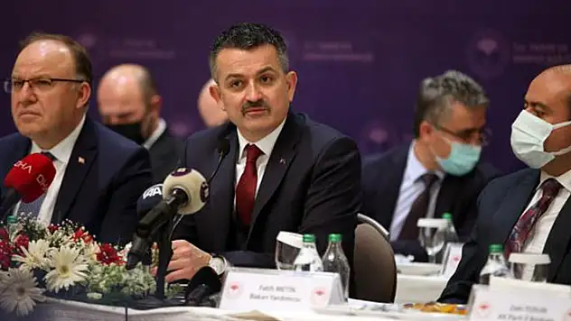 Bakan Pakdemirli: 3 yılda 72 baraj, 1000 tesis bitirdik