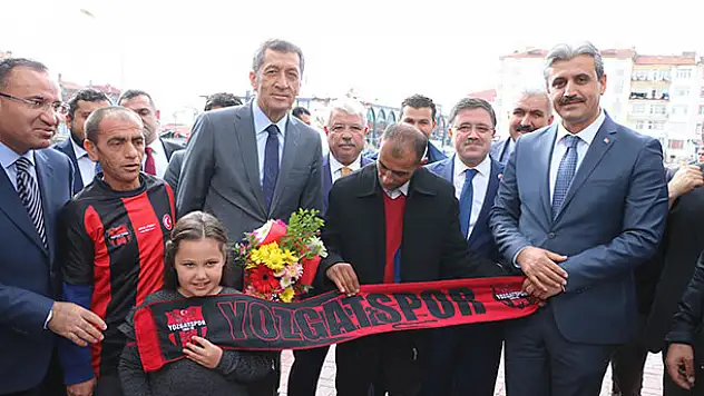 Bakan Selçuk: 'Hep birlikte ne tür tedbirler almamız gerektiği konusunda istişarelerde bulunuyoruz'