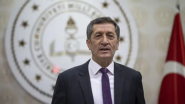 Bakan Selçuk: Öğrencilerimiz haftanın iki günü okulda olacak, isteyen velilerimiz okula gönderecek