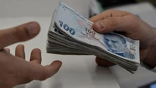 Bakan Selçuk'tan erken emeklilik açıklaması