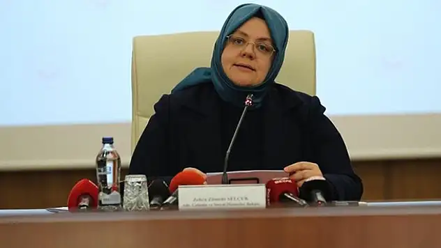 Bakan Selçuk'tan İstanbul'daki selle ilgili önemli açıklama
