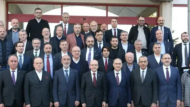 Bakan Şimşek, Konya OSB'de sanayicilerle buluştu
