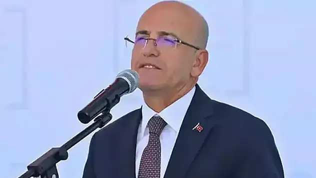 Bakan Şimşek: Vergisini vermeyenlerin üzerine gitmeye devam edeceğiz
