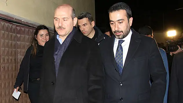 Bakan Soylu'dan şehit evine ziyaret