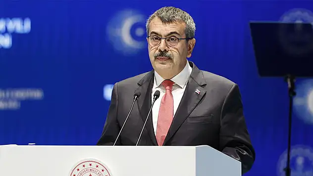 Bakan Tekin'den ara tatillerle ilgili açıklama! 