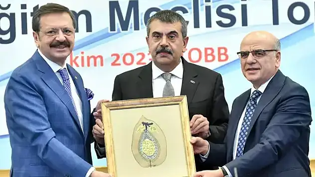 Bakan Tekin: Özel okul öğretmenlerinin SGK primi sorununu çözeceğiz
