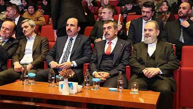 Bakan Tekin, Tahir Büyükkörükçü Anma Gecesi ve Belgesel Gösterimi programına katıldı
