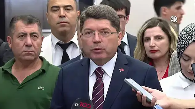 Bakan Tunç'tan Kerem Kınık'ın kızının karıştığı ölümlü kaza sonrası serbest bırakılmasıyla  ilgili açıklama: Hata varsa düzeltilir