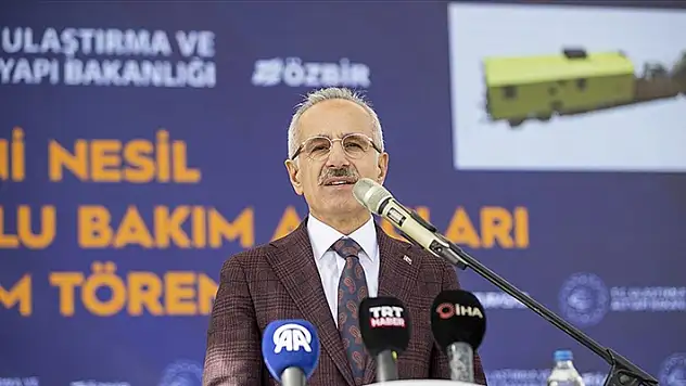Bakan Uraloğlu: Hızlı tren hizmeti alan il sayımızı 52'ye ulaştıracağız
