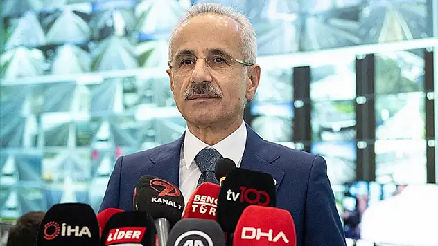 Bakan Uraloğlu, Kurban Bayramı tatilinde 35 milyon kişinin seyahat ettiğini açıkladı
