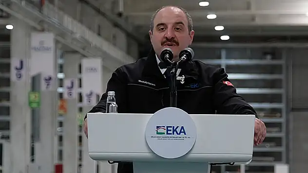 Bakan Varank, Konya'da Emlak Konut Asansör Fabrikası'nın açılışında konuştu
