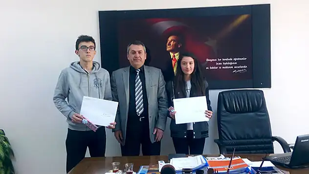 Bakan Yardımcısı Erdem'den TEOG şampiyonlarına ödül