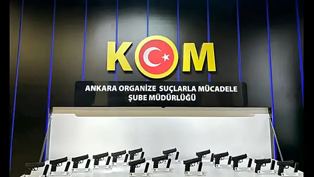 Bakan Yerlikaya: 81 ilde 2 bin 738 ruhsatsız silah ele geçirildi
