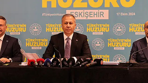 Bakan Yerlikaya, Eskişehir'in 10 önemli suçta Türkiye ortalamasının altında olduğunu açıkladı